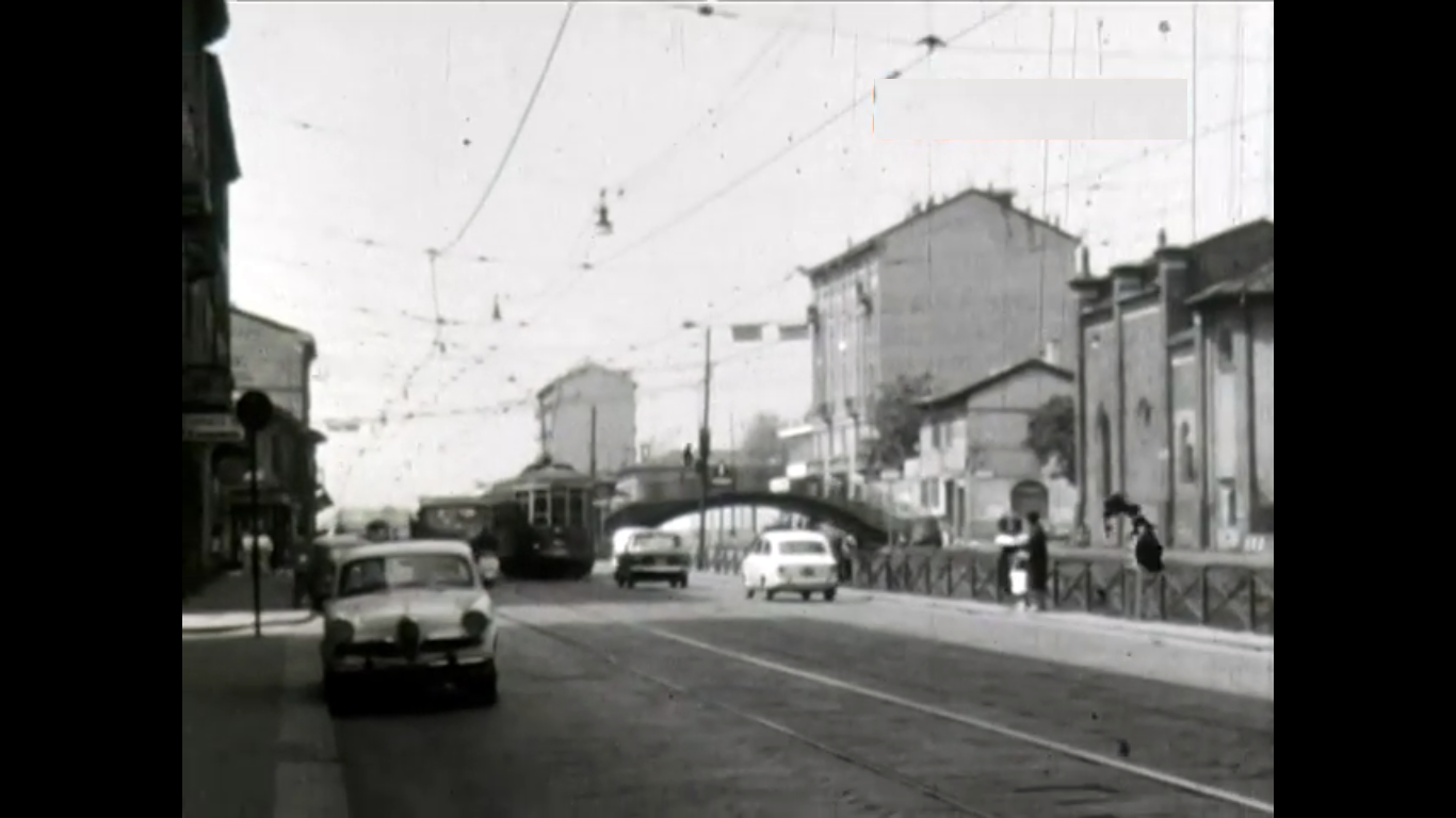 Il vecchio e storico bivio del tram 12, Via Pestalozzi-Lodovico il Moro, anno 1964.