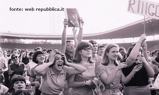 Vigorelli, 1965, delirio collettivo durante i concerto dei Beatles