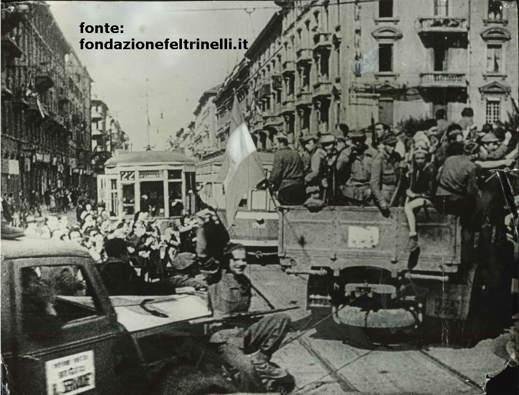 26-27 Aprile 1945, giorni dell'insurrezione antifascista a Milano. Piazza Lima verso Corso Buenos Aires, Via Scarlatti. Autore Pietro Secchia.