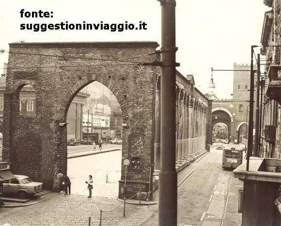 Carrobbio-Porta Ticinese 1975 circa, San Lorenzo in Maggiore (il colonnato), Colonne di San Lorenzo, Corso di Porta Ticinese.