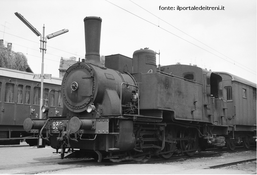 ...Ultime locomotive a vapore nella Stazione di Porta Genova (1965). 