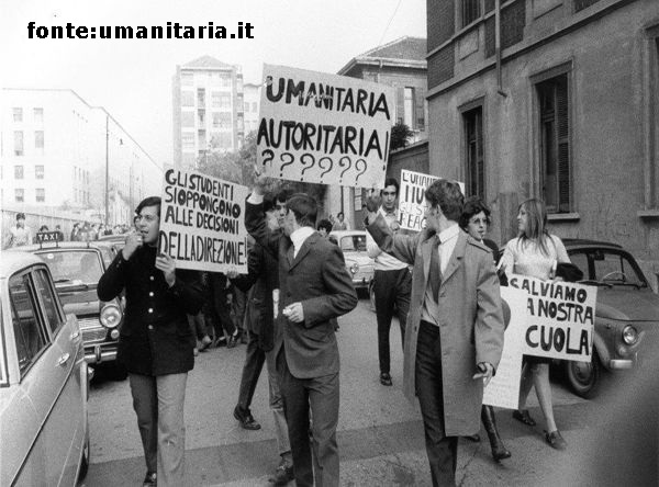 Tra Porta Vittoria e Porta Romana, Via Pace, contestazione anti autoritarismo scolastico e universitario di alcuni studenti dell'Ente morale scolastico L'Umanitaria.