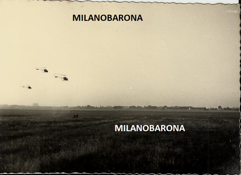 Taliedo-Linate, 1956 circa, manifestazione "fieristica" simulazioni di conflitto bellico con voli ricognitivi di caccia-bombardieri ed elicotteri dell'Esercito Italiano. Fonte immagine proprietaria